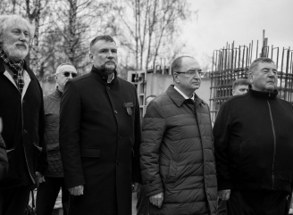 Руководитель «АМЦ-ПРОЕКТ» Сергей Цыцин принял участие в торжественной закладки капсулы в фундамент будущего храма Воскресения Христова у Пискаревского мемориального кладбища